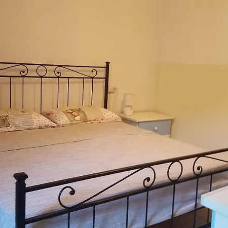 Carmela Bed & Breakfast